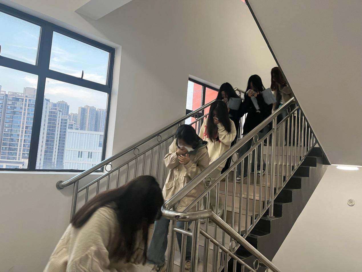湖南安全职院开展消防安全教育活动