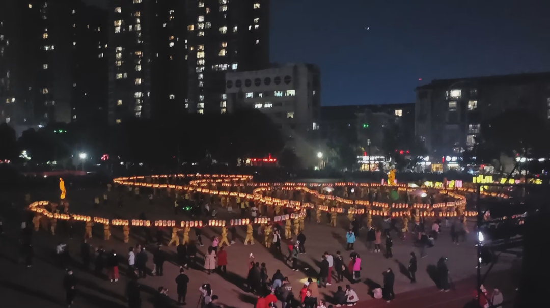 非遗进校园：慈利中职生舞起了“板板龙灯”