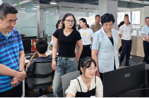 百日冲刺促就业！湖南7校组团开展联合访企拓岗
