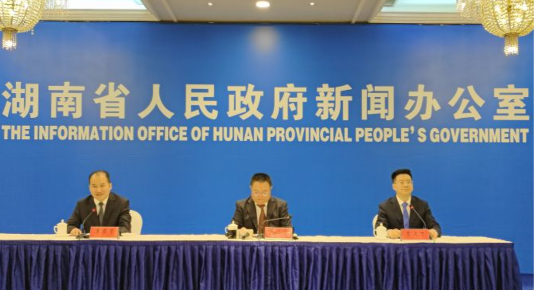 2024年全省高考第一次新闻发布会答记者问