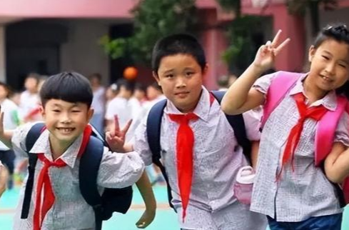 教育部召开“教育入学一件事”深化推进会议