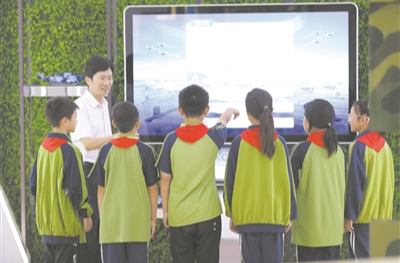 常德市鼎城区：直播带课 教师带“货”