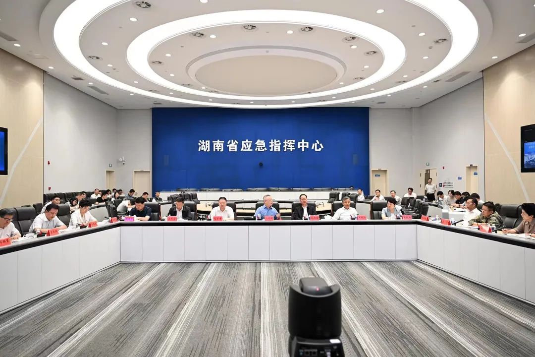 沈晓明：克服麻痹松懈和疲劳厌战思想 坚决打赢防汛抗灾这场硬仗