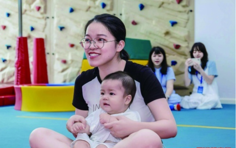 发展托育，如何走好“普惠路”？