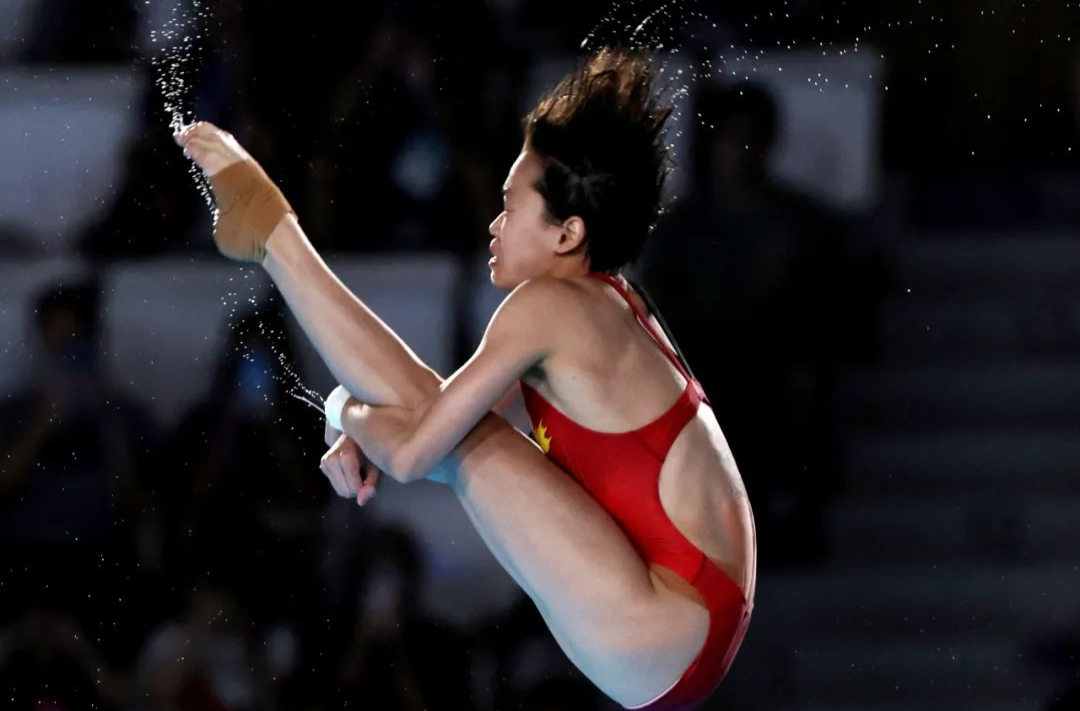 水花又消失了！全红婵、陈芋汐！包揽金银！
