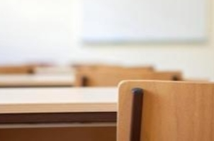 19所大学撤销99个专业：高校为何这么干？