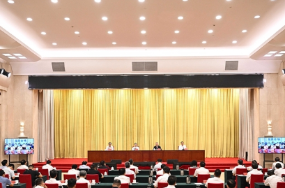 沈晓明：坚决扛牢政治责任 不折不扣抓好整改 努力在建设美丽湖南上迈出更大步伐