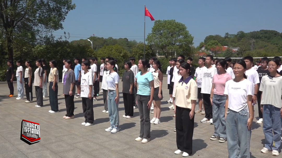 衡阳市衡阳县 开学第一课：八千余名高中新生进行军训