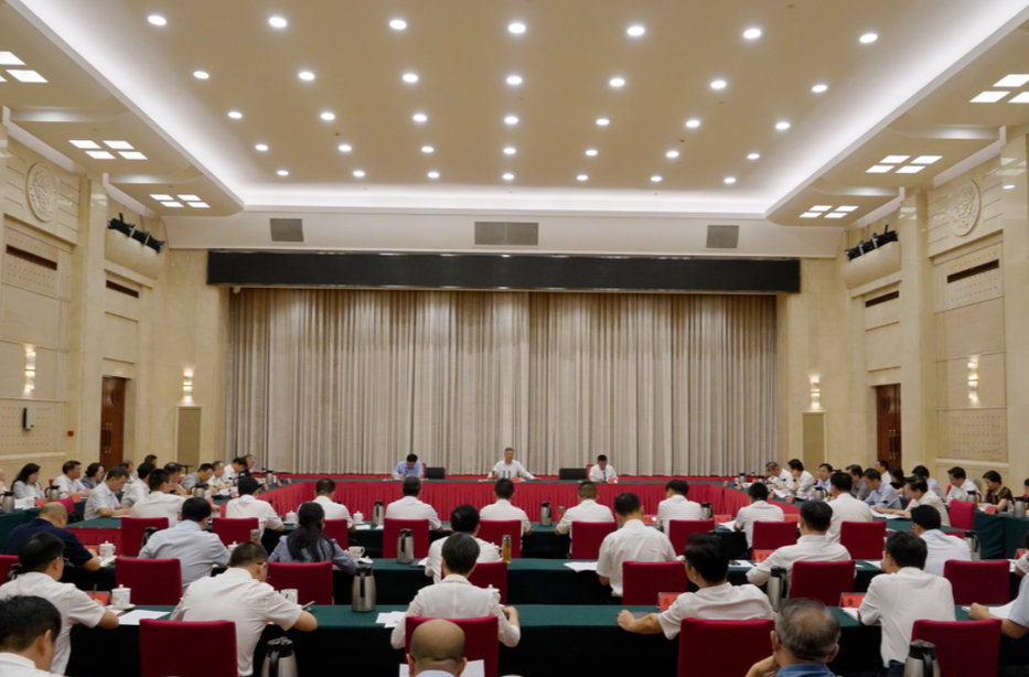 李殿勋：坚持内生动力与外部帮扶相结合 加快推进乡村全面振兴和县域经济高质量发展