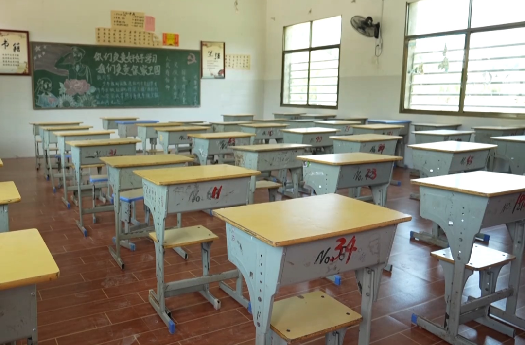 异校开学、两校合并……确保受汛情影响学生如期开学