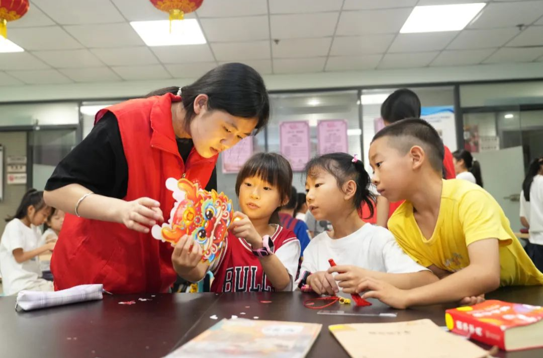 谨防校外托管“脱管”