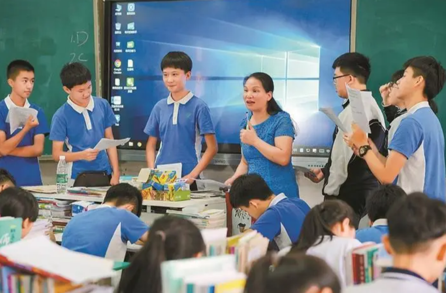 新华时评｜把教师的时间还给教学