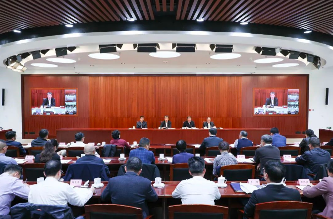 2025届全国普通高校毕业生就业创业工作会议召开