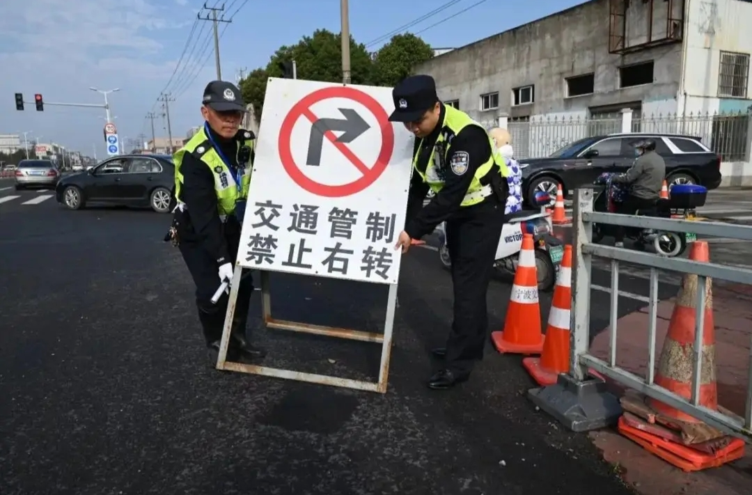 娄底市26所学校周边道路实施限制通行交通管理措施
