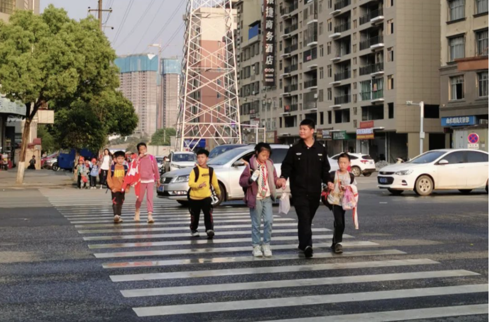 事关孩子出行安全！浏阳市教育局致家长的一封信