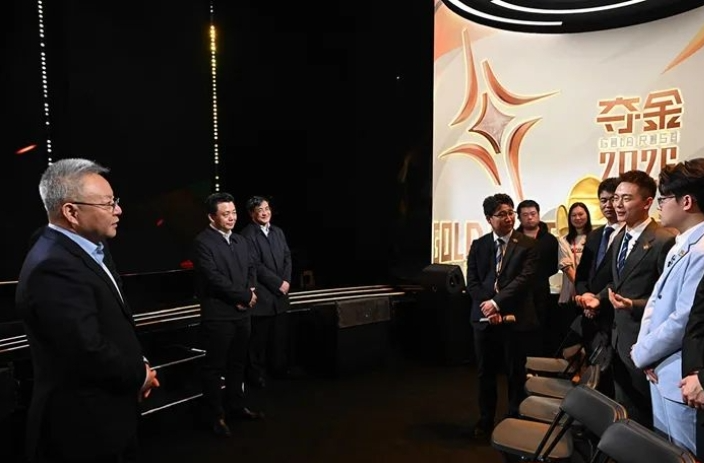 沈晓明调研创业主题节目《夺金2025》创作录制工作：让湖南成为更多“金种子”发芽成长的沃土