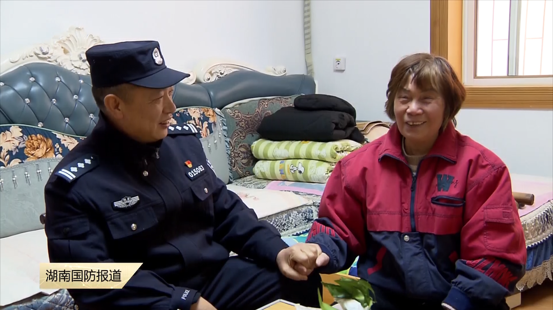 从橄榄绿到警察蓝（一）——他是市民心中的好大哥