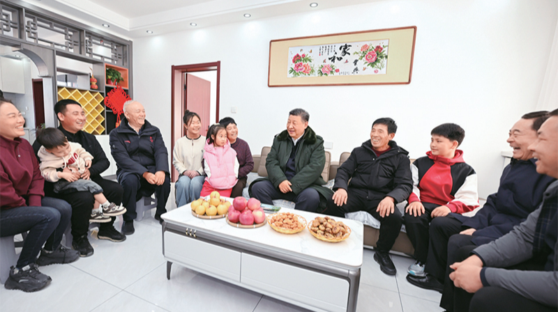 《求是》杂志发表习近平总书记重要文章《注重家庭，注重家教，注重家风》