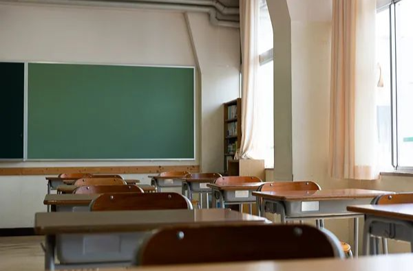 高中学位如何“扩容”？不只是多招生这么简单