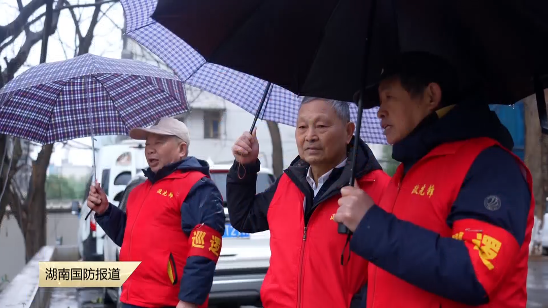 雷锋在我们身边（五）——“闲不住”的“政先锋”