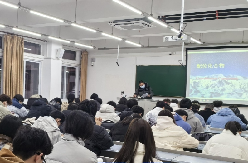 多所高校宣布扩招 人才怎样培养？师资如何跟上？