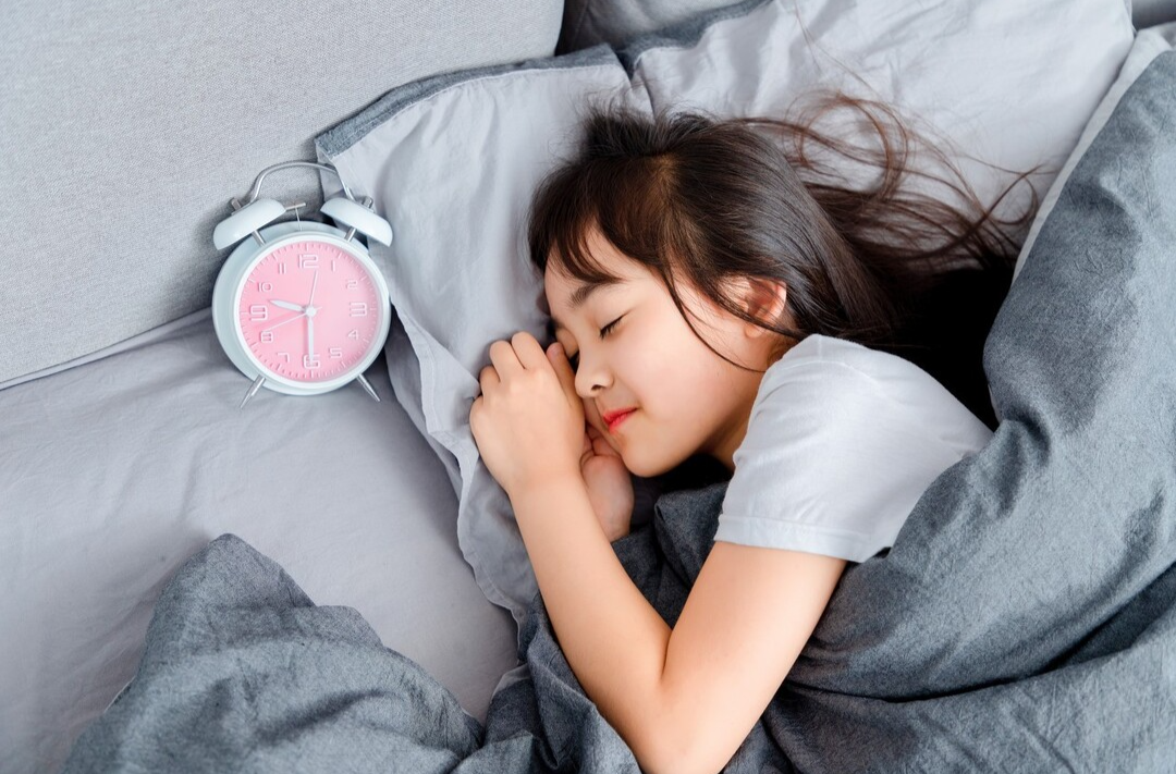 部分中小学生睡眠不足现象调查：有的孩子晚睡早起，白天靠咖啡撑