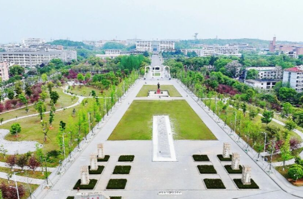 连续3年霸榜！湘潭大学5个项目入选教育部2024年主题案例