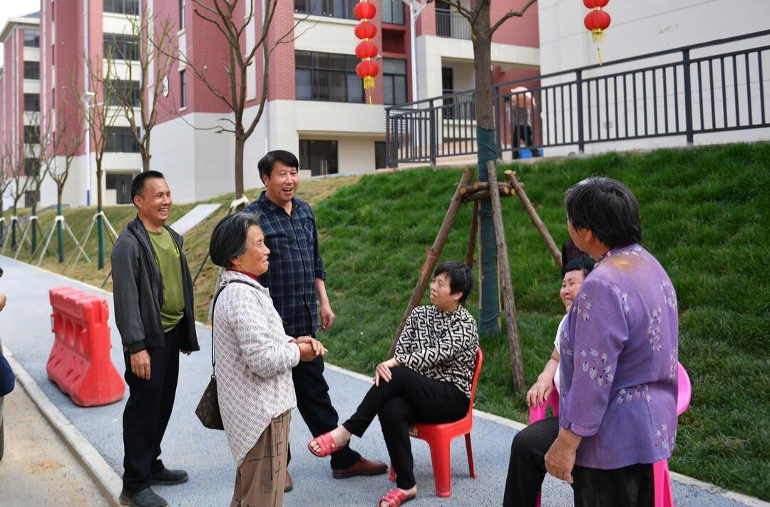 重访湖南资兴灾区：搬进新家 迎接新生活