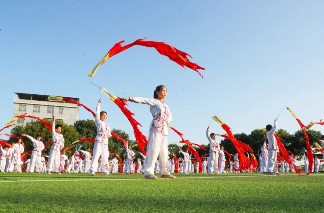 常练常赛常运动，畅享快乐在校园
