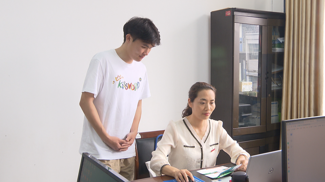 益阳：暖心护航考研路 高校“承包”困难学生复试路费