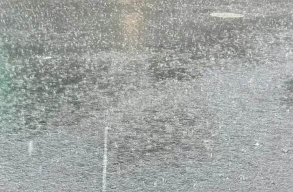 强对流+暴雨+大雾三预警齐发 湖南部分地区将有雷暴大风或冰雹天气