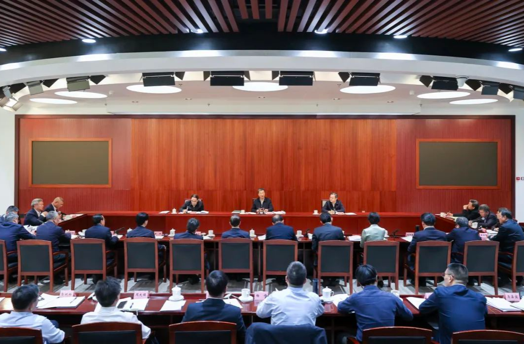 教育部召开落实三年行动计划、深化教育综合改革京津冀片区调研座谈会