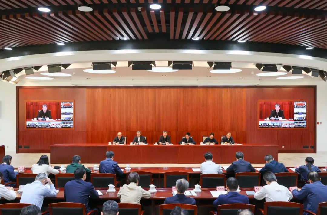 2025年全国普通高校招生考试安全工作视频会议召开