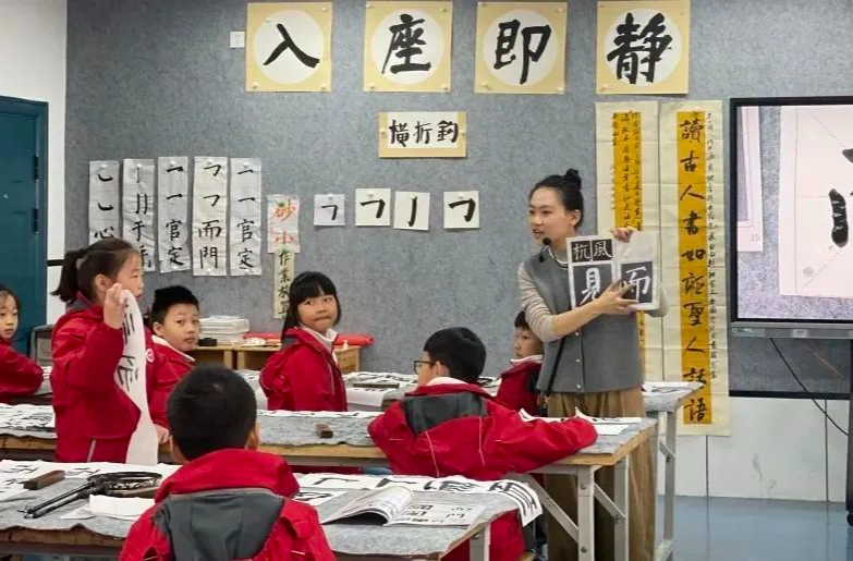 长沙少年何以有“艺”思？