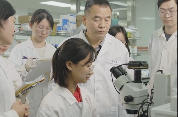 教育强省访谈录·中国工程院院士、湖南师范大学校长刘仲华：通过“裁撤一批、合并一批、优化一批、新增一批” 积极构建具有师大特色的学科专业体系