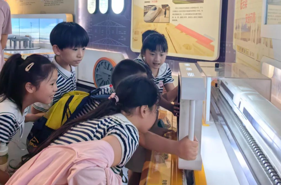 人民日报刊文丨湖南力促文化和科技深度融合发展