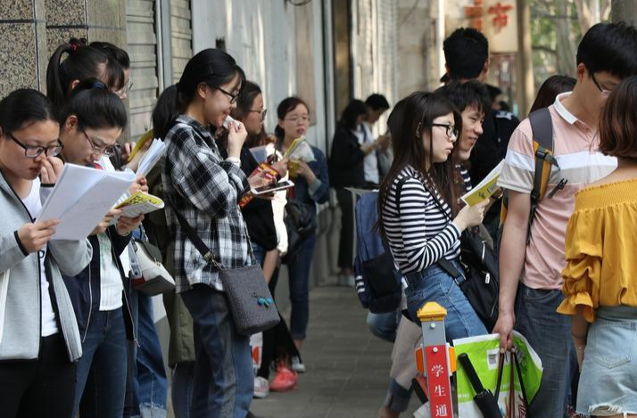 计划招录2577人！“国考”补录8日开始报名