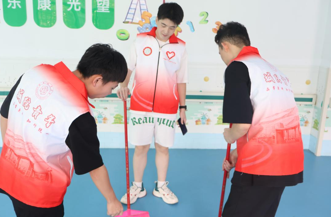 湖南城市学院：劳动课堂搬进儿童福利院