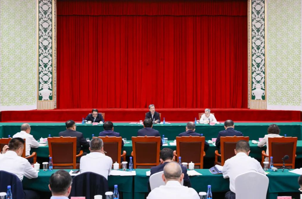 教育部召开落实三年行动计划、深化教育综合改革西北片区调研座谈会