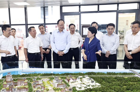 毛伟明调研湘江科学城建设情况