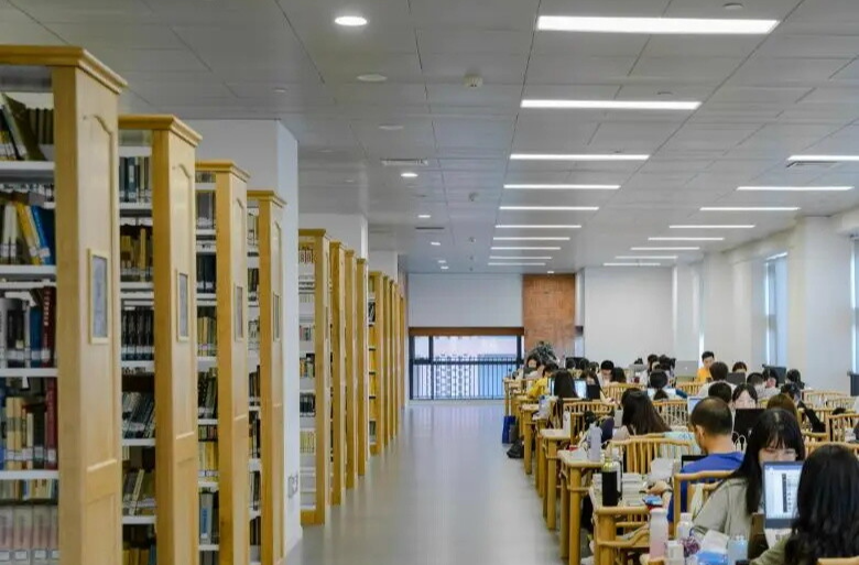 2025高考19个投档录取问答——考生最关心问题集锦