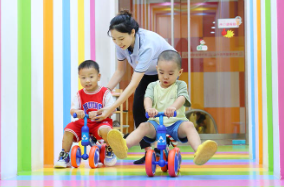 早教，是“真启蒙”还是“卖焦虑”？