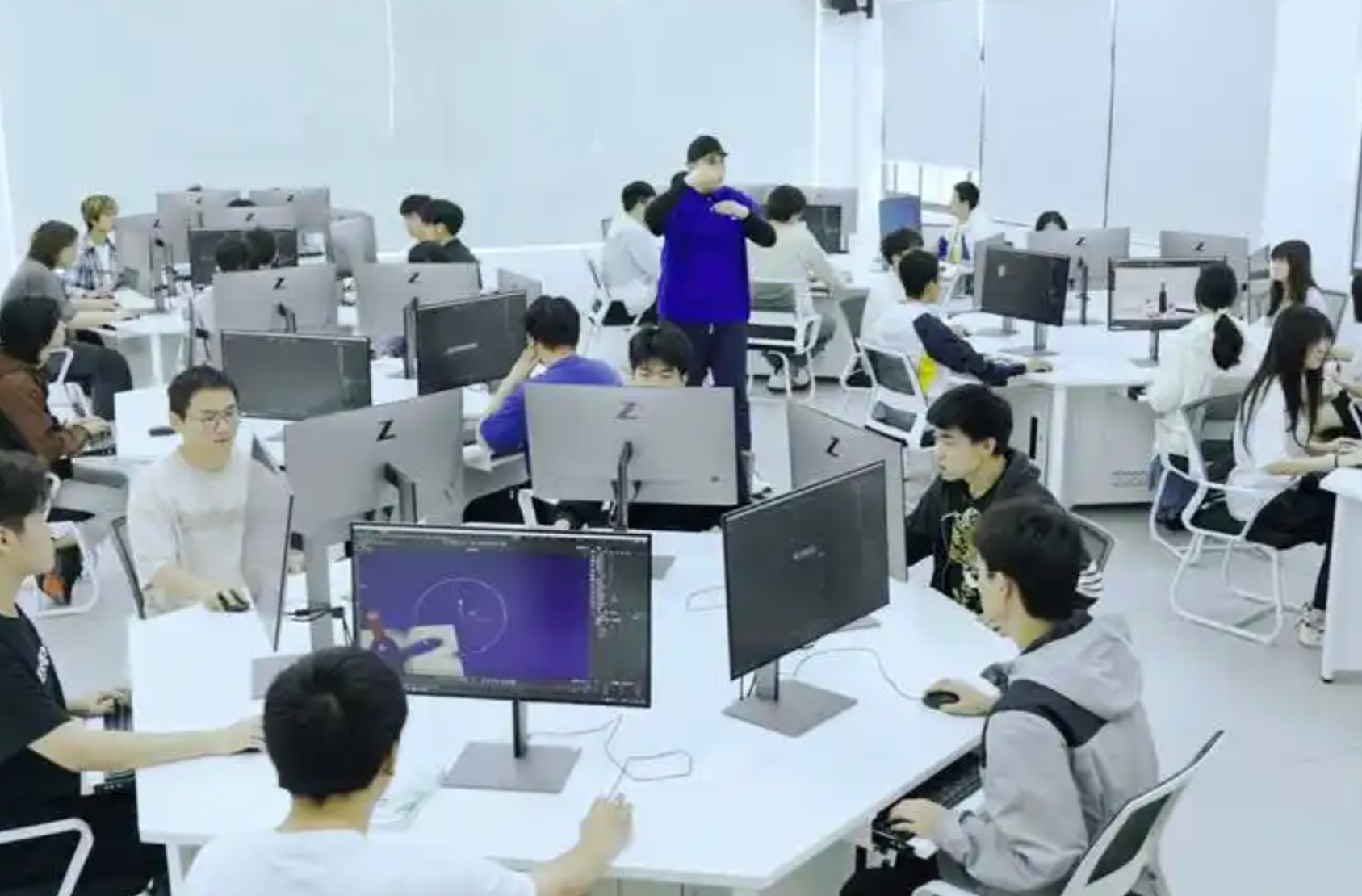 人社部：开展专业技术人才管理服务改革试点
