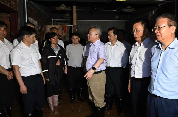 沈晓明赴怀化检查督导防汛工作