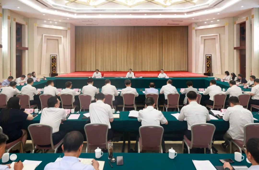 教育部召开落实纲要和三年行动计划、深化教育综合改革中部片区调研座谈会