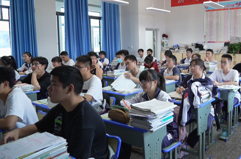 2025年怀化市高中阶段学校招生工作提示发布