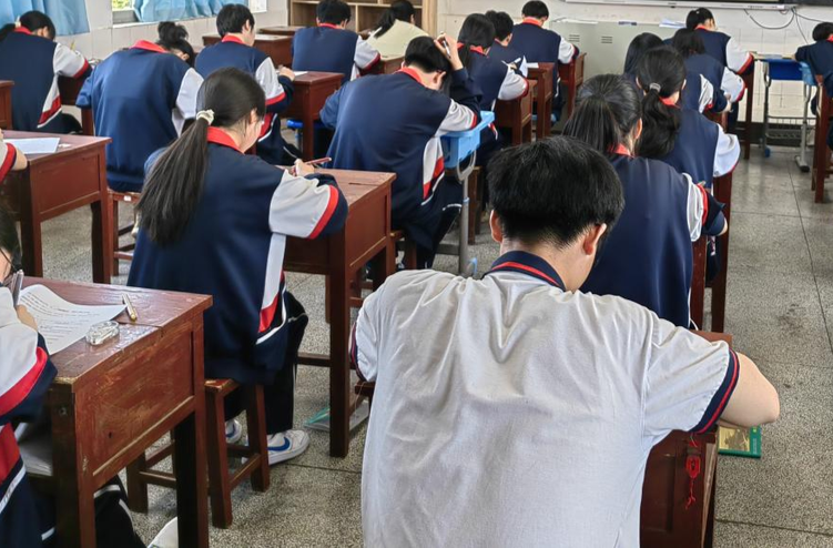 2025年衡阳市城区普通高中（含职高对口升学班）录取分数线公布