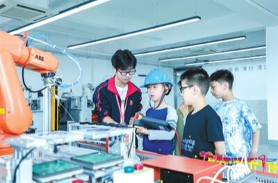 以改革之力推动职业教育新发展 | 党的二十届三中全会以来教育综合改革进展述评④