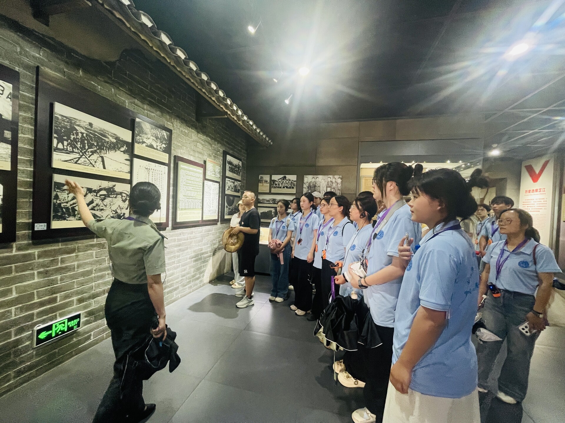铭记历史 不忘使命  湖医师生把思政课堂搬到抗战受降地