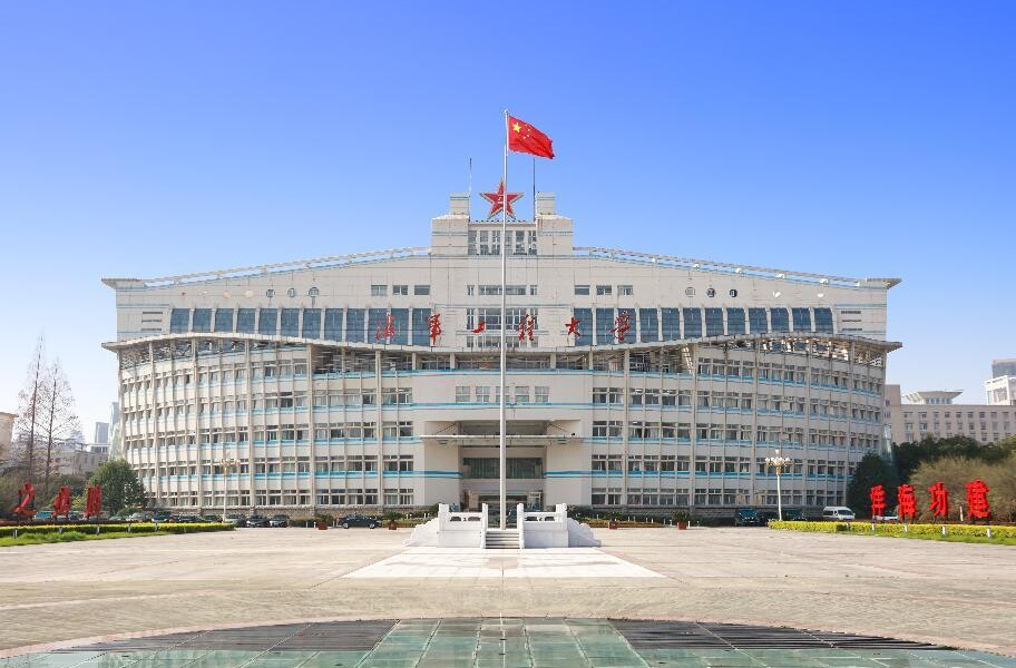 海军工程大学宣传片《青春·向深蓝》